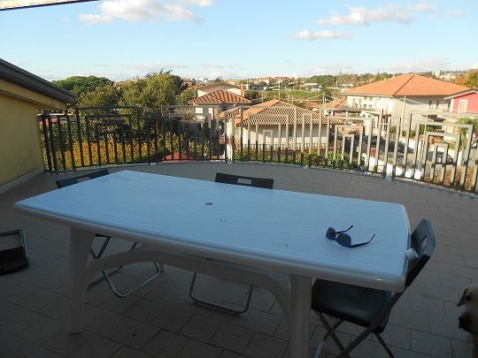 Trivani Arredato con Terrazzo - Foto 8