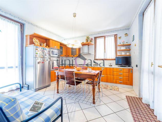 Meda (MB), vendesi villa singola con giardino privato – Eleganza, spazio e comfort per la tua famiglia. - Foto 18