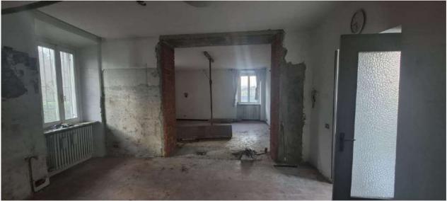 326/2025 U VA - Casa indipendente al rustico in asta a Sesto Calende - Foto 12