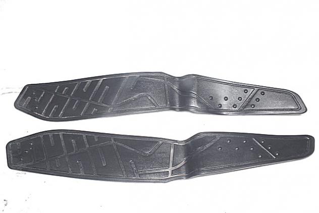 SET TAPPETINI PEDANA KYMCO XCITING 500 R 2007 - 2014 64320LBA2E00N1R FOOTREST MATS