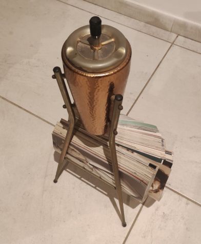 Portariviste vintage in rame e metallo – stile retrò