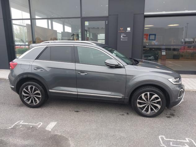 Volkswagen T-Roc 1.0 tsi Style 110cv - Foto 3