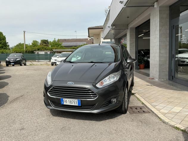 Ford Fiesta 1.4 GPL Neopatentati - Foto 3