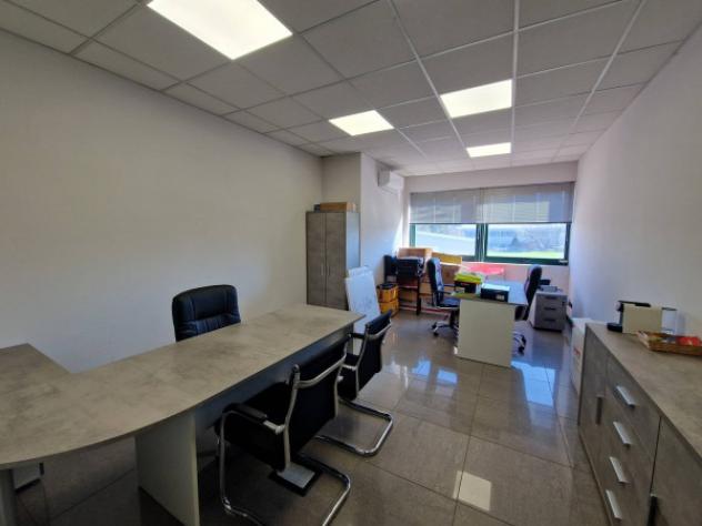 Immobile di 720 m² con 1 locale in vendita a Cornaredo - Foto 11