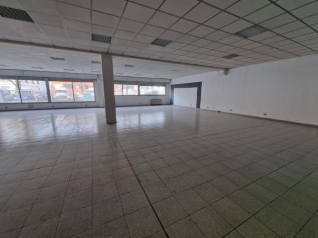Immobile di 1052 m² con più di 5 locali in vendita a Novate Milanese - Foto 18