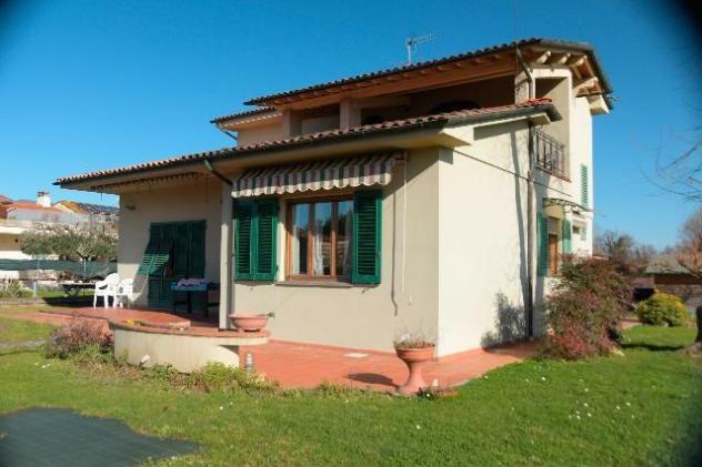 Villa in vendita a Lunata - Capannori 280 mq Rif: 1365879 - Foto 2