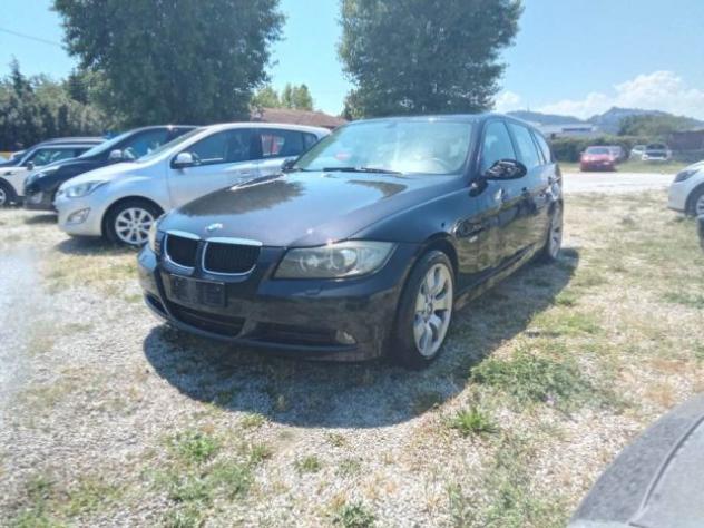 BMW 320 d cat Touring Attiva rif. 23829366 - Foto 10