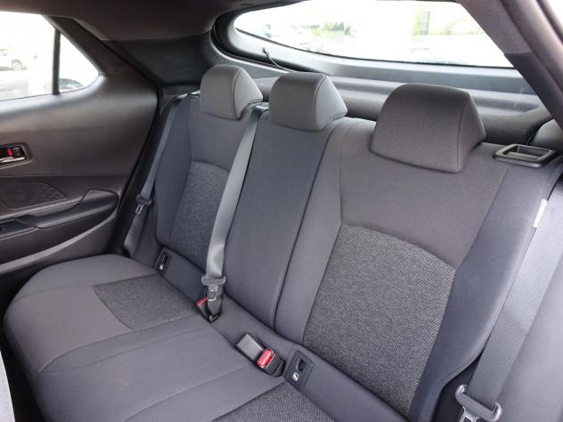 Toyota C-HR 1.8 HV Active - Foto 10