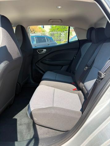 MG4 URBAN COMFORT 43 kWh - Foto 6
