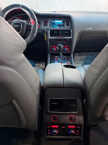 Audi Q7 3.0 V6 TDI 240 CV quattro tiptronic Limited Edition - Foto 7