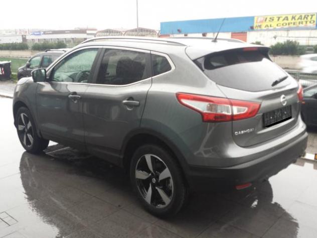 Nissan Qashqai 1.5 dCi N-VISION CAMERA 360 NAVI KEYLESS PDC 18 - Foto 5