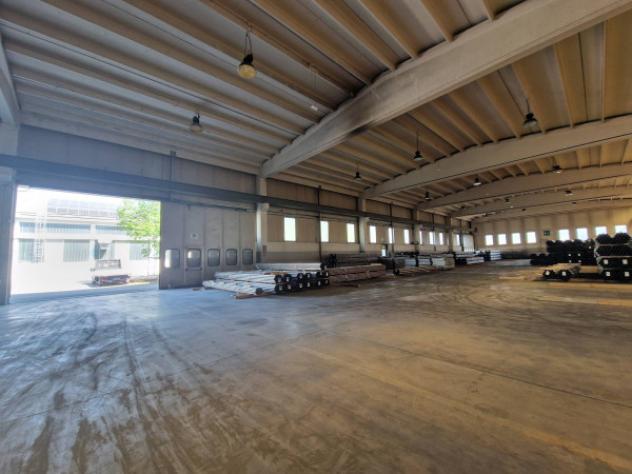 Immobile di 8250 m² con più di 5 locali in vendita a Abbiategrasso - Foto 7