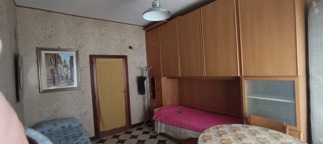 CERIGNOLA -CAMERE singole o doppie in Appartamento - Foto 6