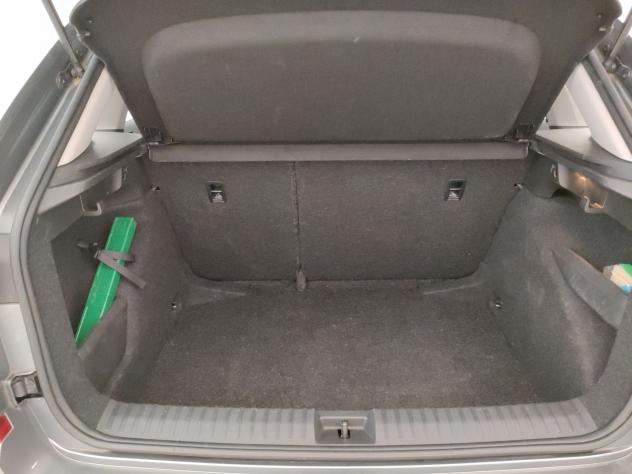 Škoda Kamiq 1.0 TSI 110cv BLACK DOTS - Foto 9