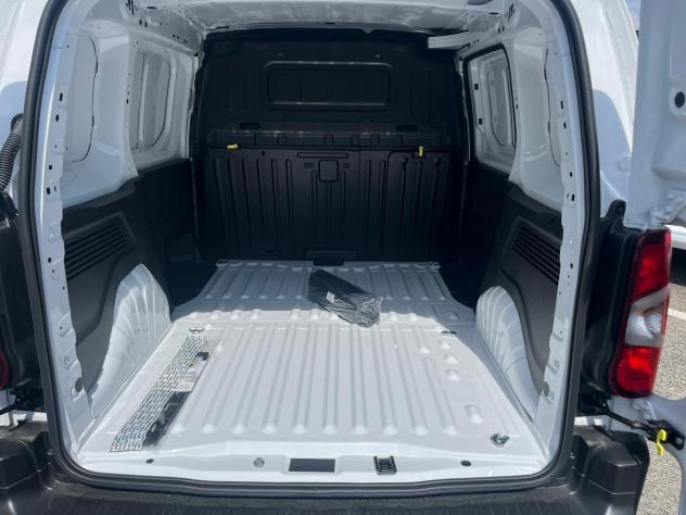 Peugeot Partner Partner BlueHDi 100 S&S (IVA ESCL.) - Foto 10