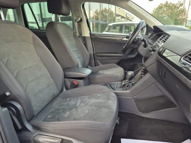 VOLKSWAGEN Tiguan 2.0 TDI DSG Sport Rline BlueMotion rif. 23877882 - Foto 10