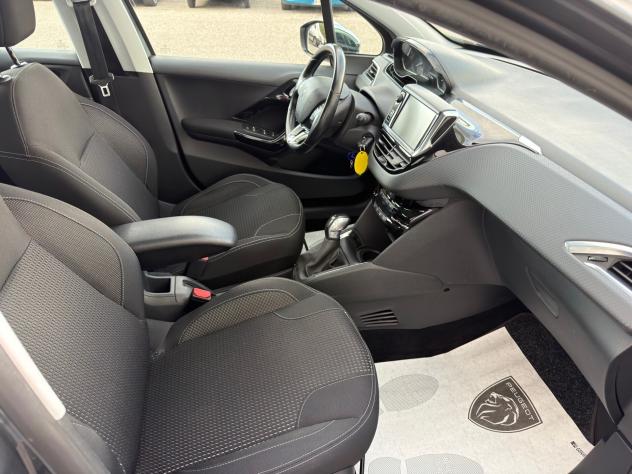 Peugeot 208 BlueHDi 75 5 porte Allure - Foto 6
