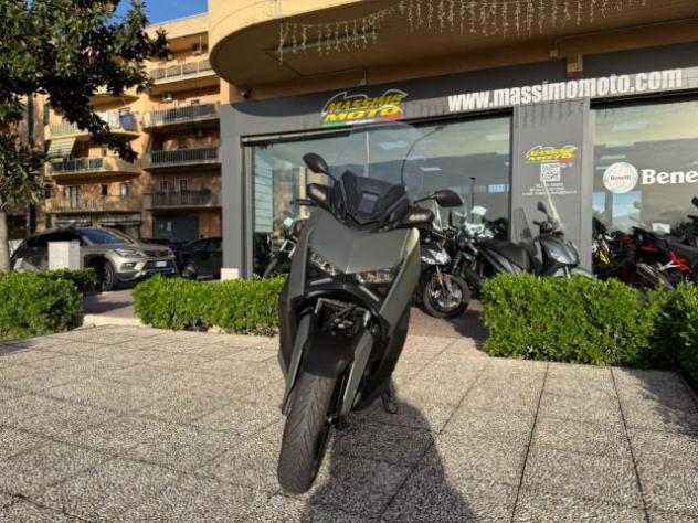 YAMAHA X-MAX 300 TUTTO INCLUSO ANCHE PASSAGGIO! MINI RATE rif. 24230046 - Foto 4