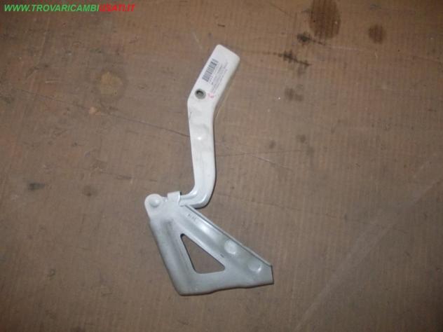 CERNIERA COFANO ANT.D. BIANCA FIAT FIORINO (225-3N) Combi Carrozzeria Lamierati esterni Cofano Cerniera cofano FIAT - FIORINO Combi - 01-02-2008