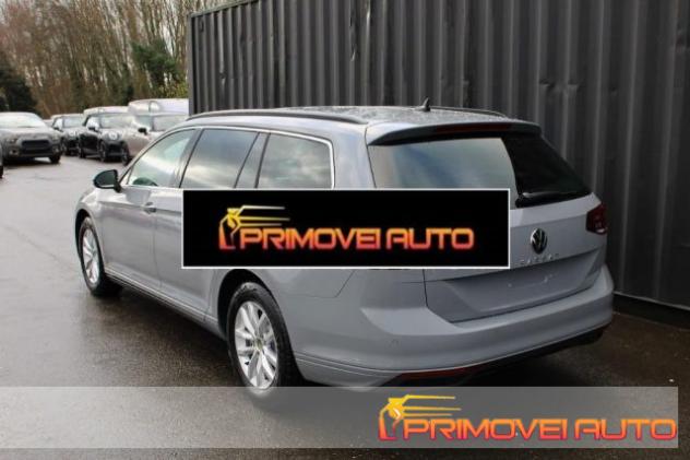 VOLKSWAGEN Passat Variant 1.5 TSI ACT DSG Style rif. 20902567 - Foto 3