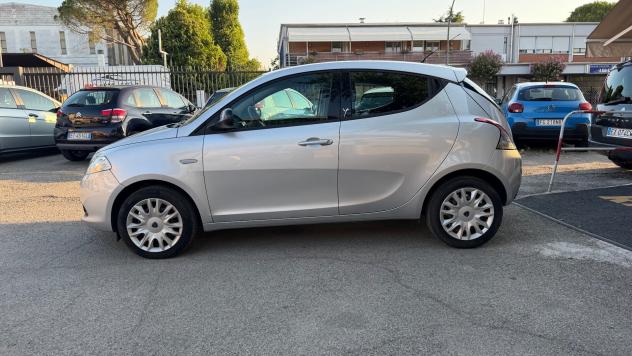 Lancia Ypsilon 1.2 69 CV - Foto 5