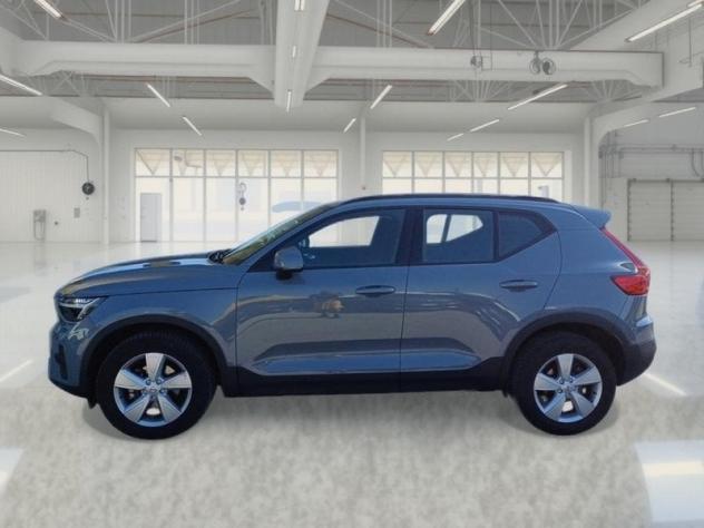 Volvo XC40 T2 ESSENTIAL SUV - Foto 4