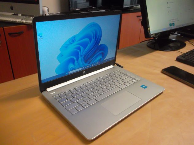 NOTEBOOK HP 14S +4GB+120SSD+WINDOWS 11 - Foto 6