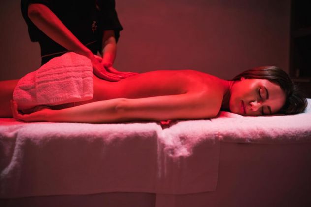 SPEGNI I PENSIERI E ABBANDONATI AD UNO SPAZIO DI PURO PIACERE.NO SESSO. - Foto 4 Tel:3533091640