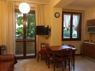 Bilocale via Cavour in Vergato 10, Centro, Vergato