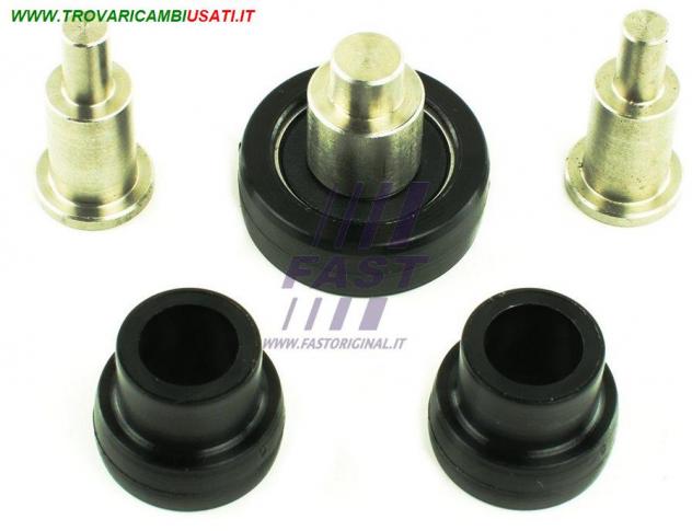 RULLO GUIDA PORTA SCORREVOLE FIAT SCUDO / ULYSSE 95 LATERALE INF FT95554  FIAT - SCUDO - 1996  2004, FIAT - SCUDO - 2004  2006