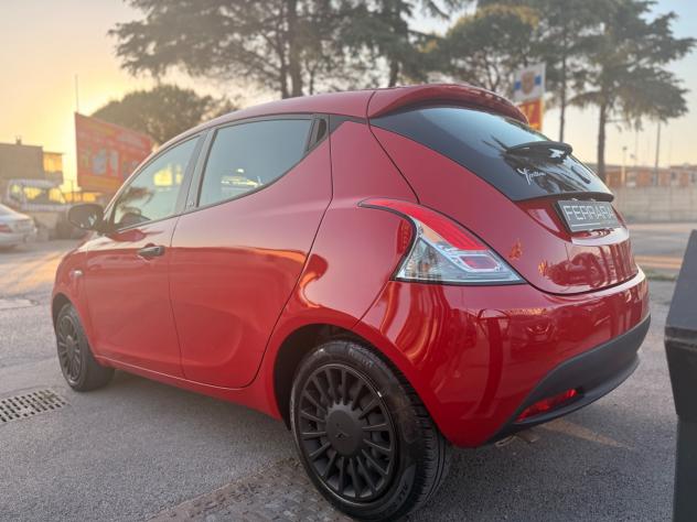 Lancia Ypsilon 1.2 69 CV 5 porte GPL Ecochic Elefantino Blu - Foto 10