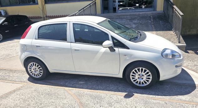 Punto 1.3 MJT II 95 cv EURO 6 TAGLIANDATA - Foto 2
