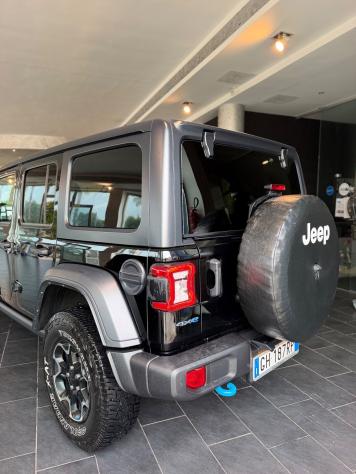 Jeep Wrangler Unlimited 2.0 PHEV ATX 4xe Rubicon - Foto 8