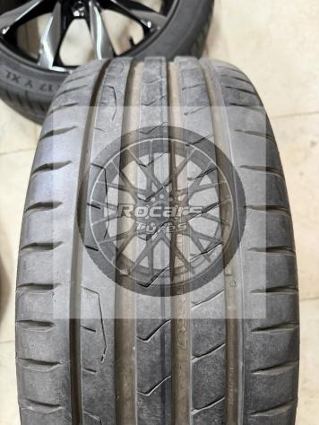 Cerchi neri e pneumatici 17 Volkswagen Golf - Foto 9