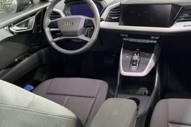 AUDI Q4 e-tron Q4 SPB 35 e-tron rif. 23783049 - Foto 6