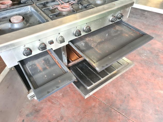 CUCINA PROFESSIONALE A 6 FUOCHI INOX USATA - Foto 2