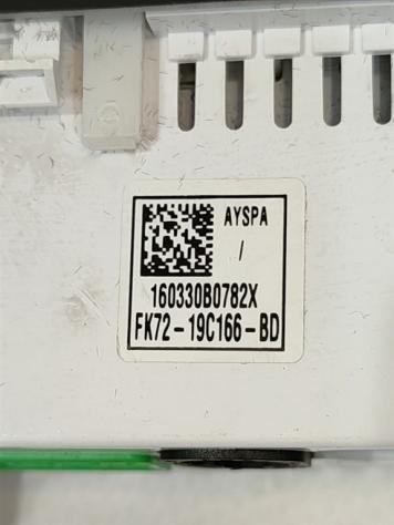PRESA AUX/USB JAGUAR XF Serie FK72-19C166-BD (15) - Foto 5