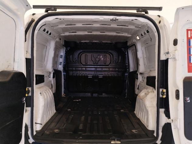 Fiat Dobl1.6 MJT 105CV S&S PL-TN Cargo Maxi Lounge - IVA ESCLUSA - Foto 9