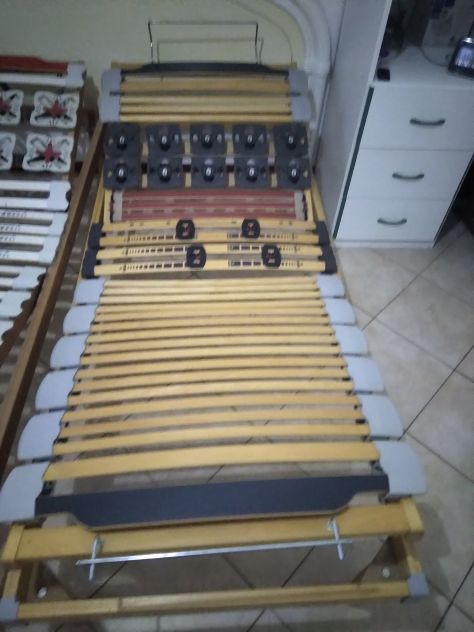 2 letti singoli + 2 materassi in lattice memory - Foto 2