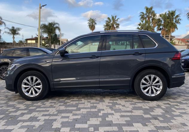 Volkswagen Tiguan Life 2.0 TDI 122 CV - Foto 7