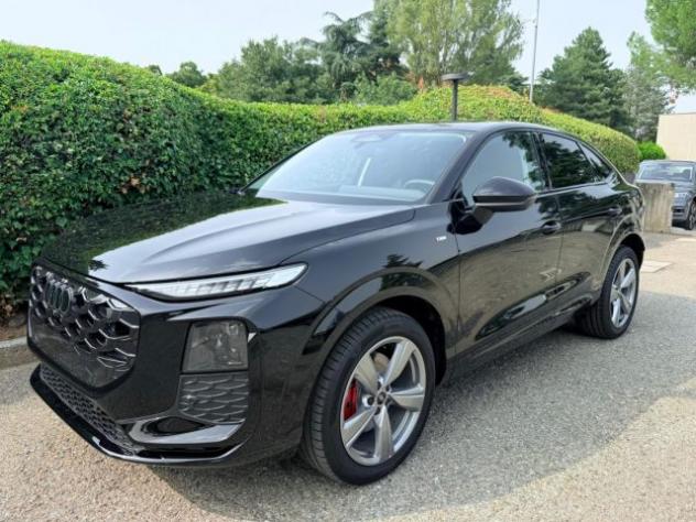 AUDI Q3 SPB TDI 110 kW S tronic S Line ed. NAVI - TECH PRO rif. 24127353