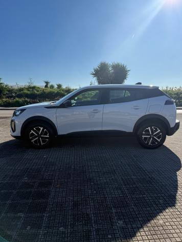 Peugeot 2008 PureTech 100 S&S Allure - Foto 6