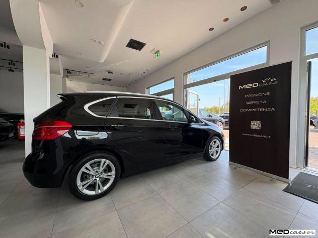 BMW - Serie 2 - 218d Active Tourer Advantage - Foto 6