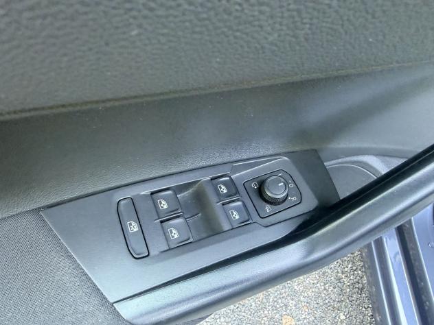 Volkswagen Polo Polo 1.0 tsi Life 95cv "SMOKY GREY MATALLIC" - Foto 10