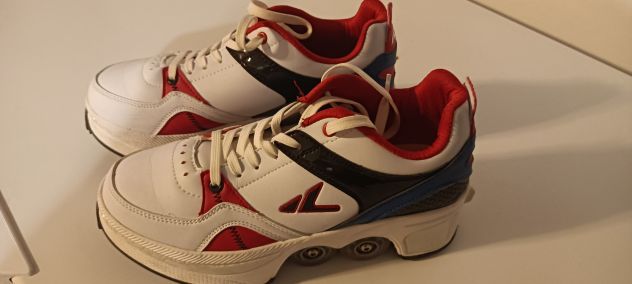 scarpe da ginnastica con rotelle retrattili