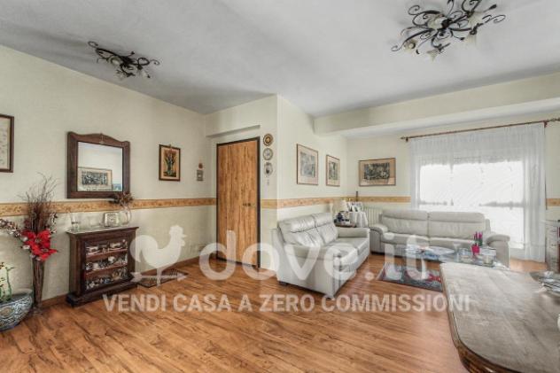 Appartamento di 142 m² con 4 locali e box auto in vendita a Catania - Foto 2