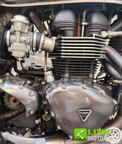 TRIUMPH Bonneville T100 Bonneville T100 rif. 24034178 - Foto 10