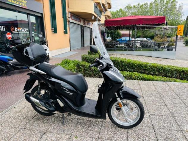 HONDA SH 150 TUTTO INCLUSO ANCHE PASSAGGIO! MINI RATE rif. 23799768 - Foto 6