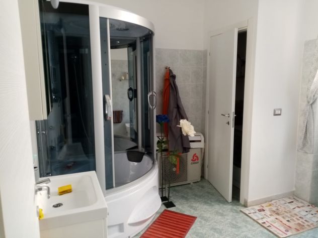 Camera matrimoniale uso singolo a Sestri Ponente LIBERA da subito ALL INCLUSIVE - Foto 8