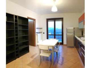 Asti_Bilocale, strada Bialera